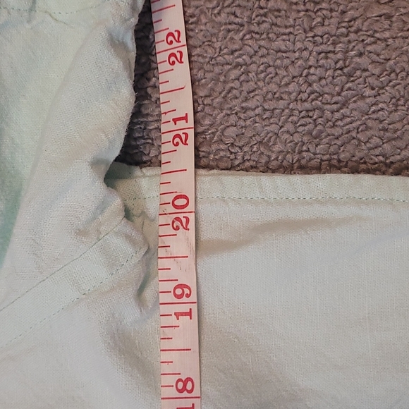 Banana Republic Linen Short Sleeve Button Down - Picture 4 of 5